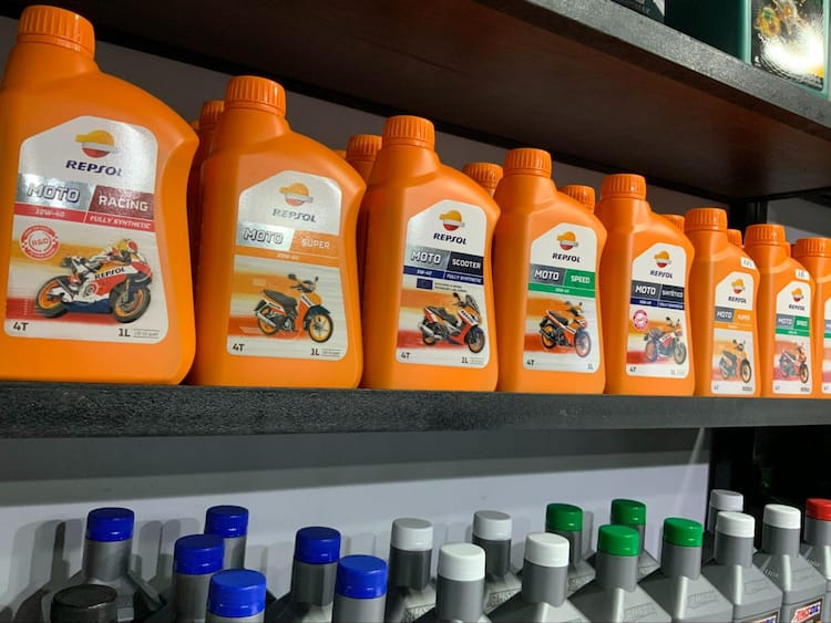 dầu nhớt cho xe m&aacute;y 50cc