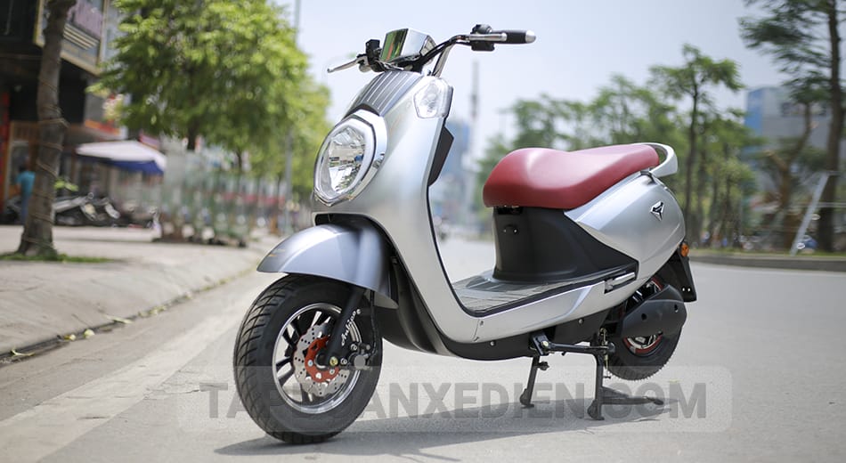 xe m&aacute;y điện Diamond 2017