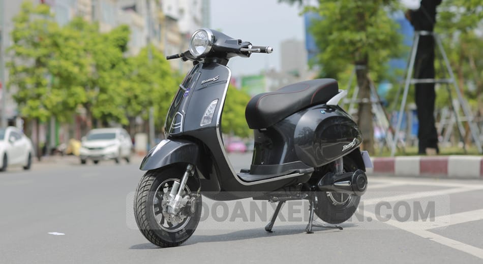 xe m&aacute;y điện Vespa Roma S