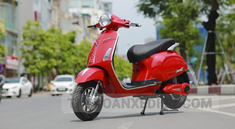 xe điện Vespa Roma S