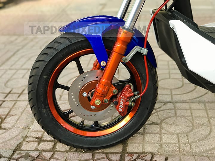 xe m&aacute;y điện Xmen New