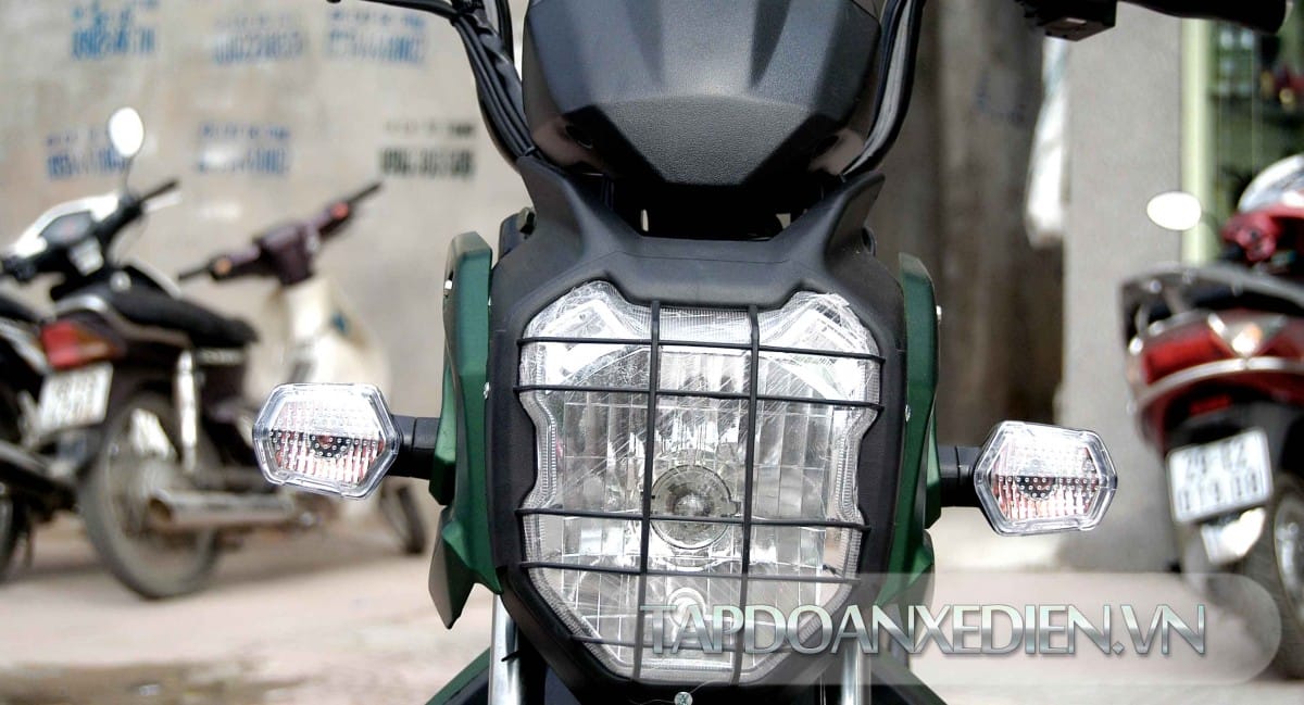 xe m&aacute;y điện Zoomer 2017