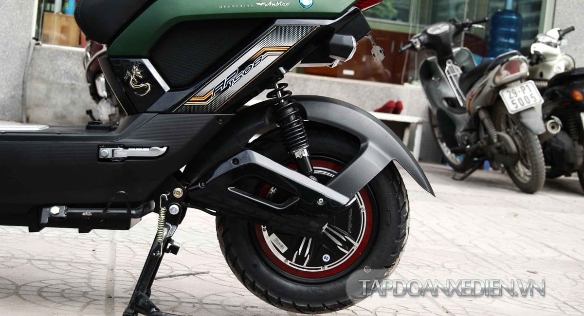 xe m&aacute;y điện Zoomer 2017