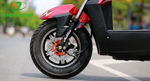 xe m&aacute;y điện Zoomer 2018