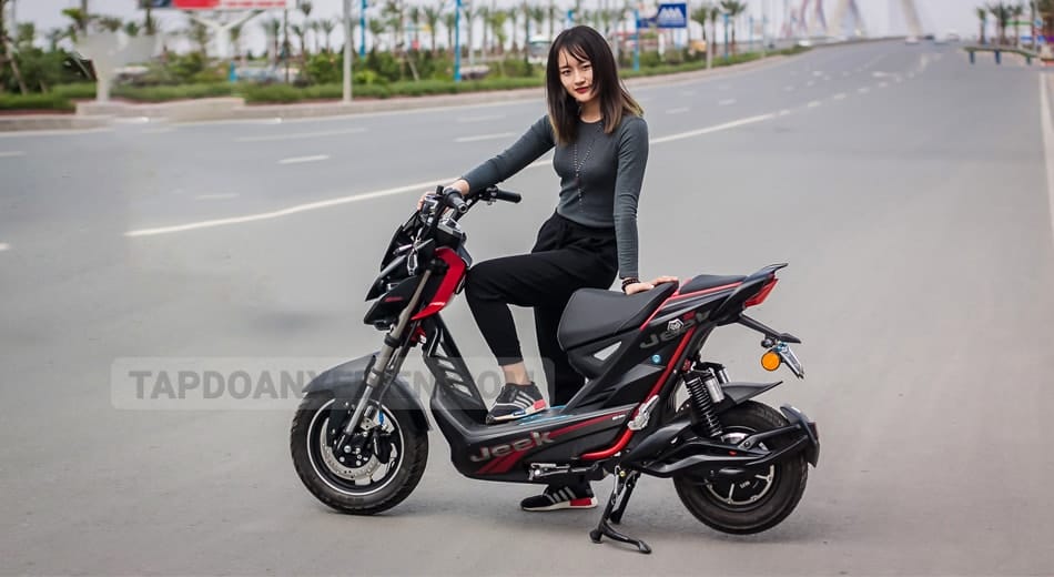 XE MÁY ĐIỆN AIMA JEEK