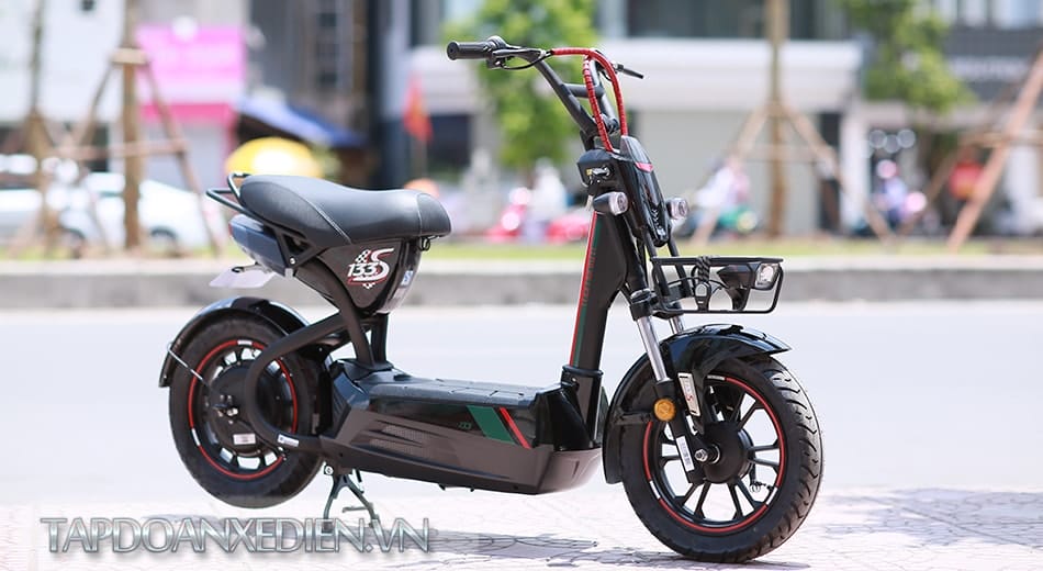 XE MÁY ĐIỆN GIANT M133S PLUS 2016