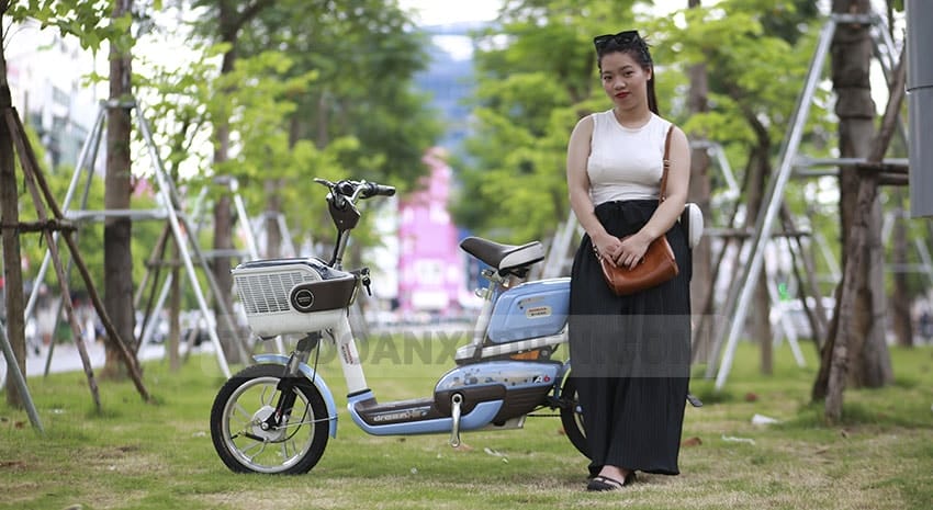 XE ĐẠP ĐIỆN HONDA A6 2018