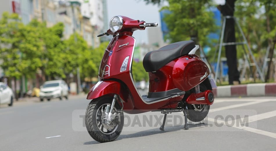 XE MÁY ĐIỆN VESPA ROMA S