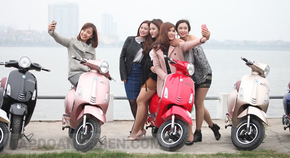 XE MÁY ĐIỆN VESPA DIBAO 2019