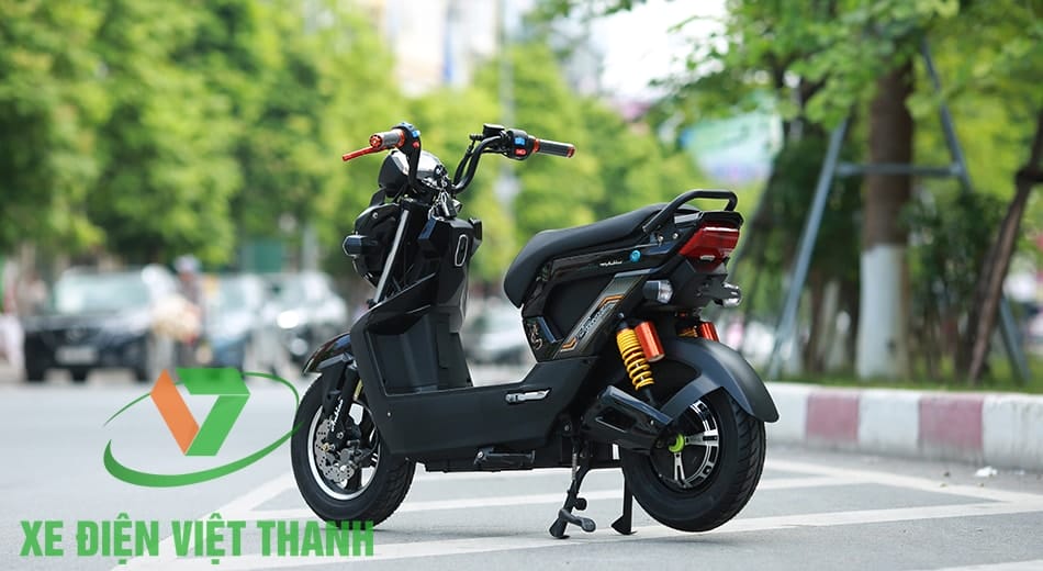 XE MÁY ĐIỆN ZOOMER 2018