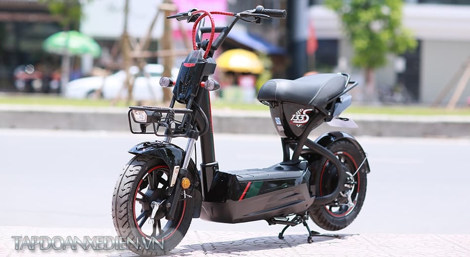 Sức hút khó cưỡng của xe điện Giant M133S Plus 2016