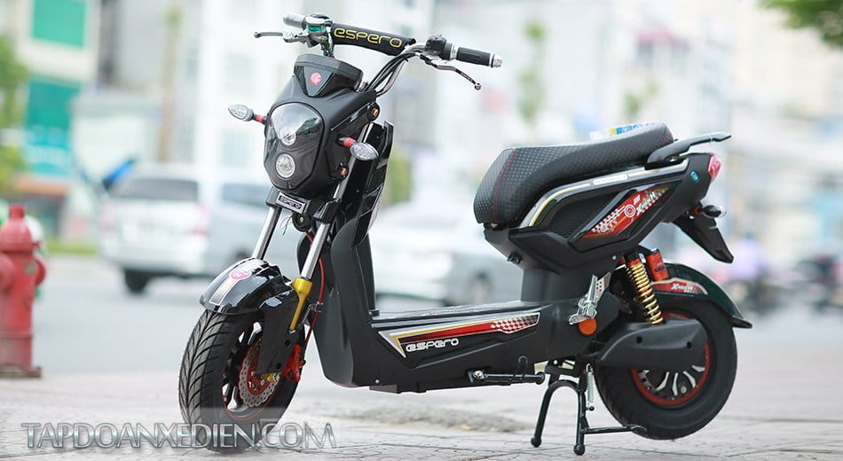 Zoomer X5 2016 đột phá với phong cách thể thao