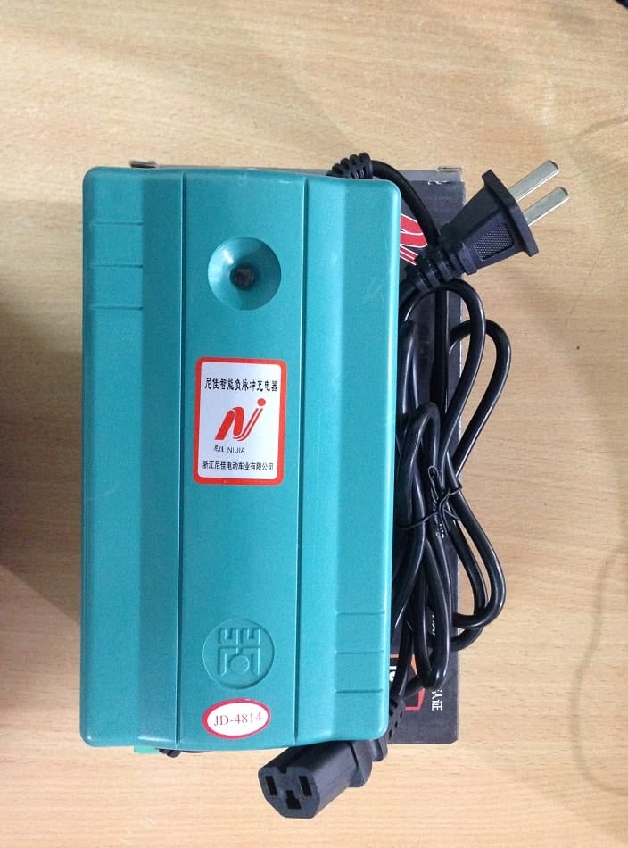 Nguyên nhân bộ sạc xe điện bị nóng