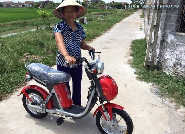 Những lưu ý khi mua xe điện cho người cao tuổi