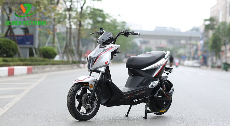 Xtreme V5 xe máy điện chất hơn nước cất.