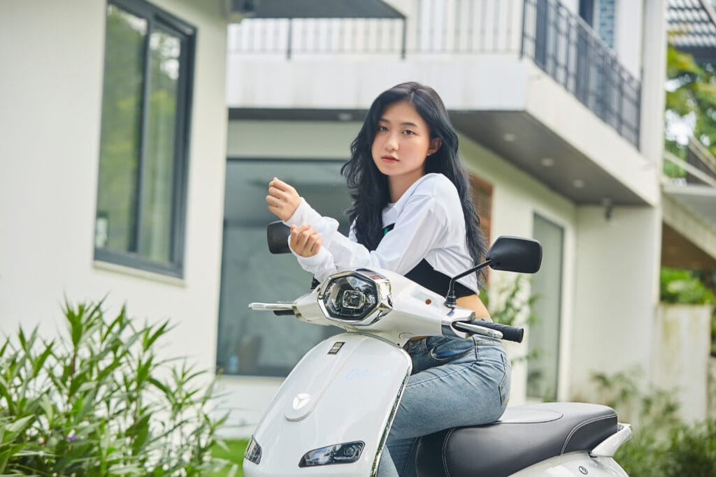 Xe máy điện Yadea Odora - phù hợp với nhiều đối tượng sử dụng