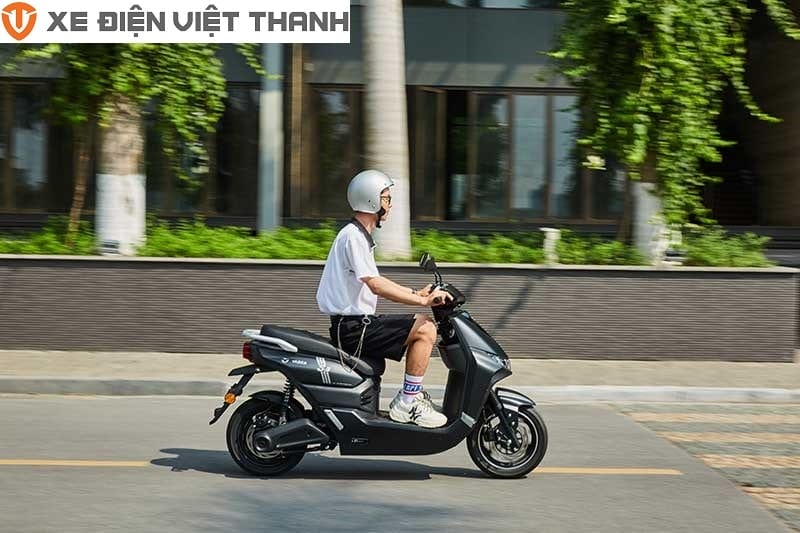 Review mẫu xe máy điện Yadea S3